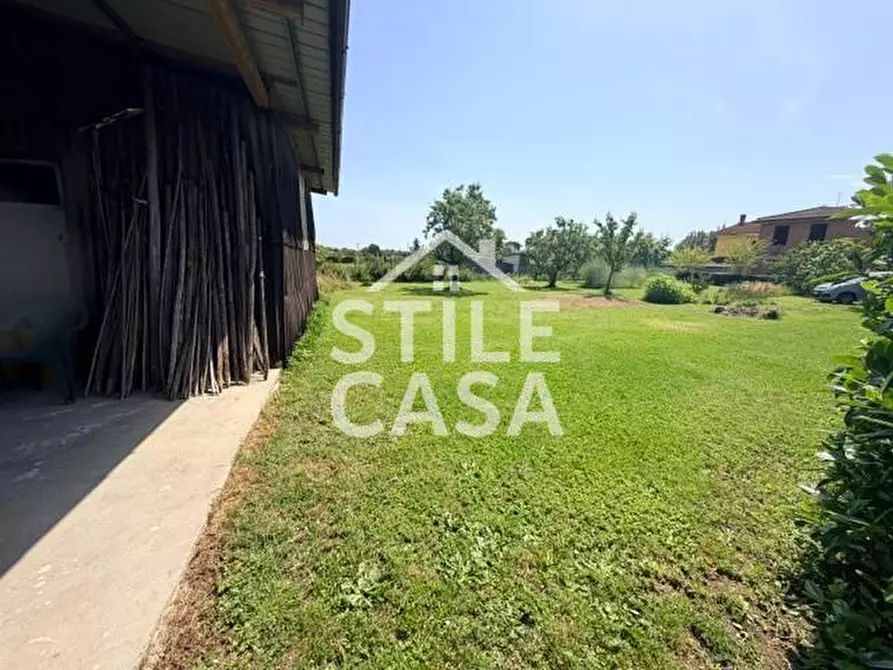 Immagine 7 di Terreno residenziale in vendita  a Altopascio