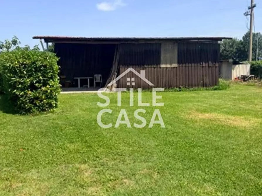 Immagine 3 di Terreno residenziale in vendita  a Altopascio