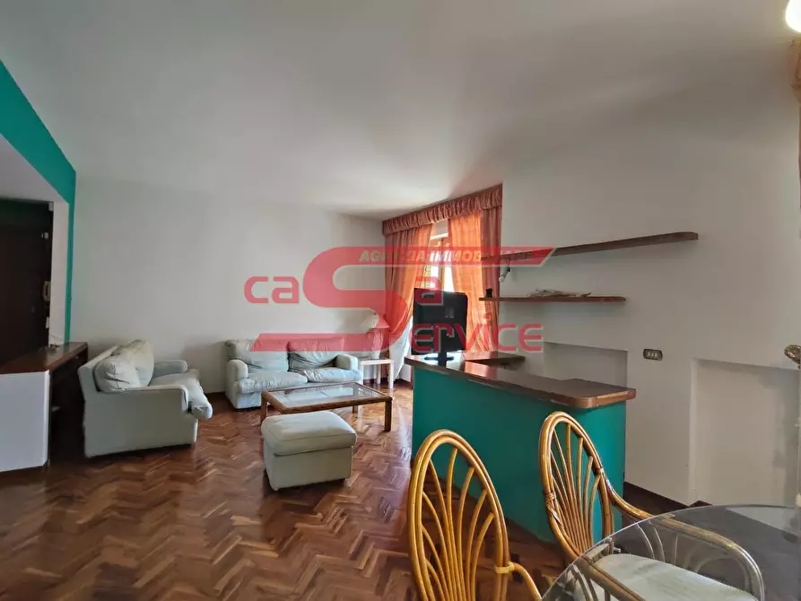 Immagine 2 di Appartamento in vendita  a Montecatini Terme