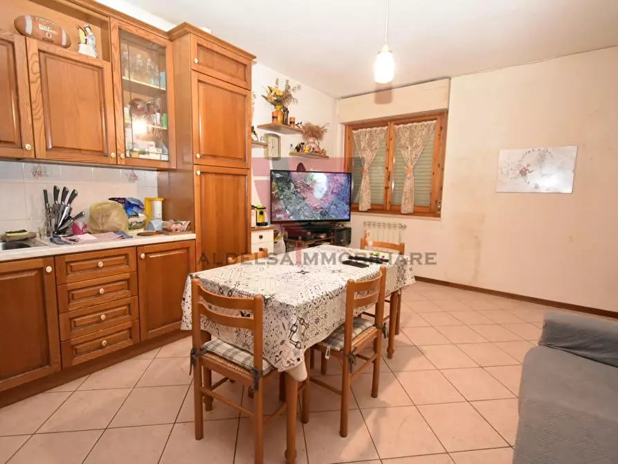 Immagine 1 di Appartamento in vendita  a Colle Di Val D'elsa