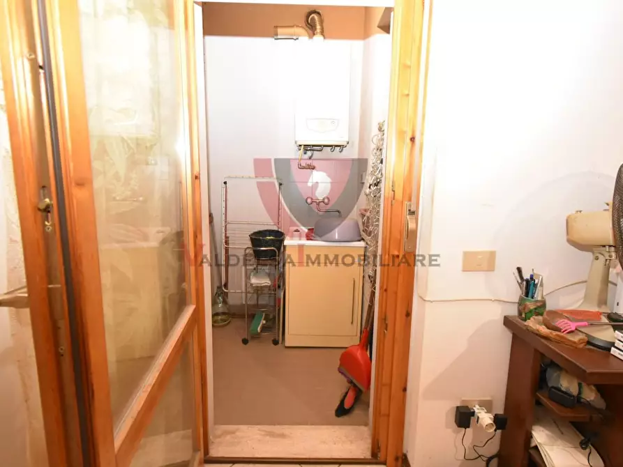 Immagine 25 di Appartamento in vendita  a Colle Di Val D'elsa