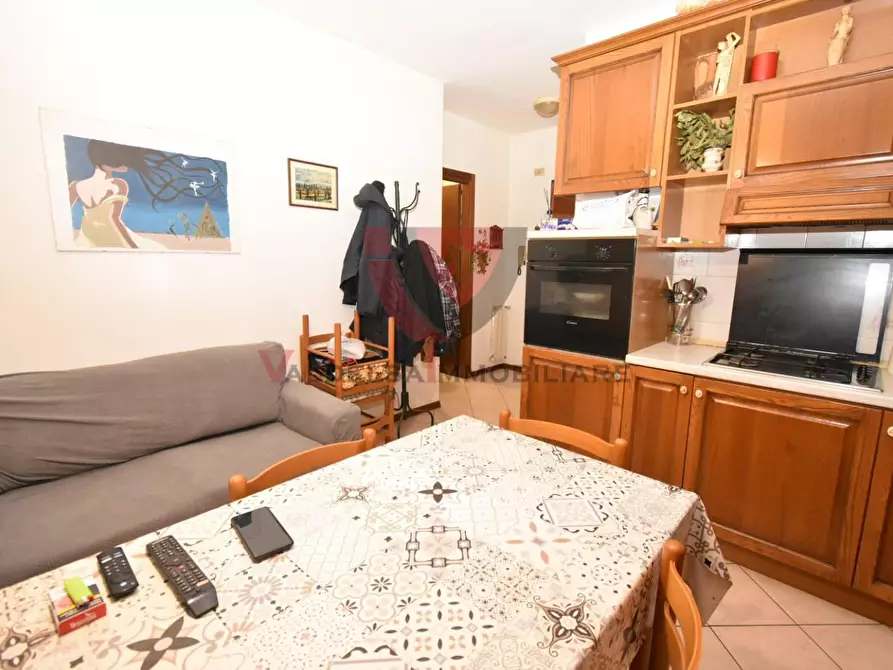 Immagine 8 di Appartamento in vendita  a Colle Di Val D'elsa