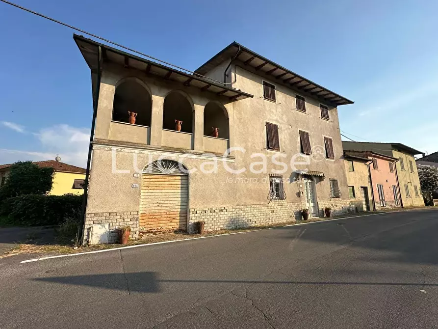 Immagine 18 di Terratetto in vendita  a Lucca