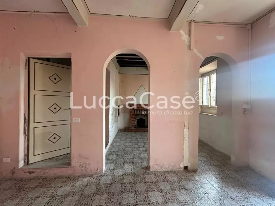 Immagine 4 di Terratetto in vendita  a Lucca