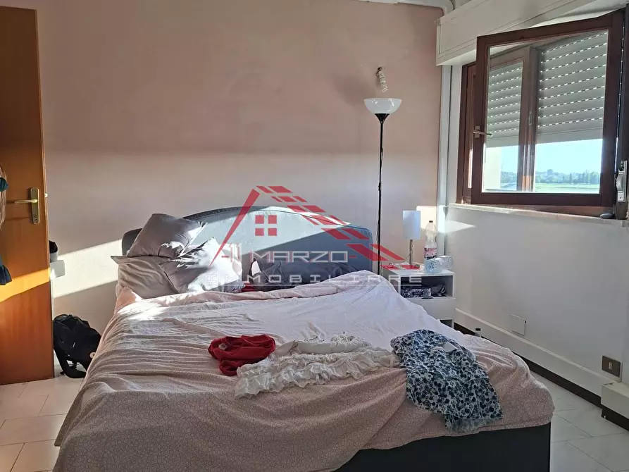 Immagine 4 di Mansarda in vendita  a Pisa