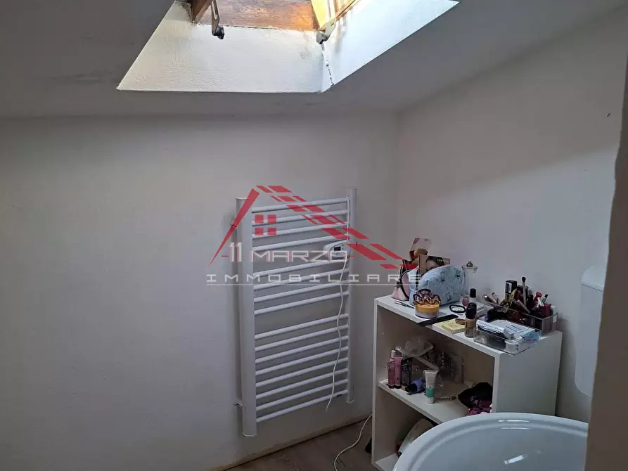 Immagine 6 di Mansarda in vendita  a Pisa