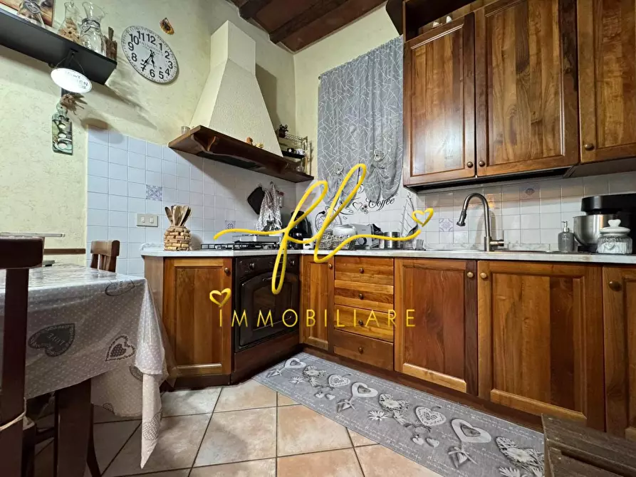 Immagine 9 di Appartamento in vendita  a Collesalvetti