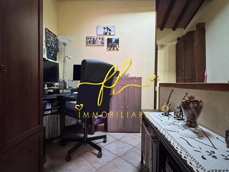 Immagine 18 di Appartamento in vendita  a Collesalvetti