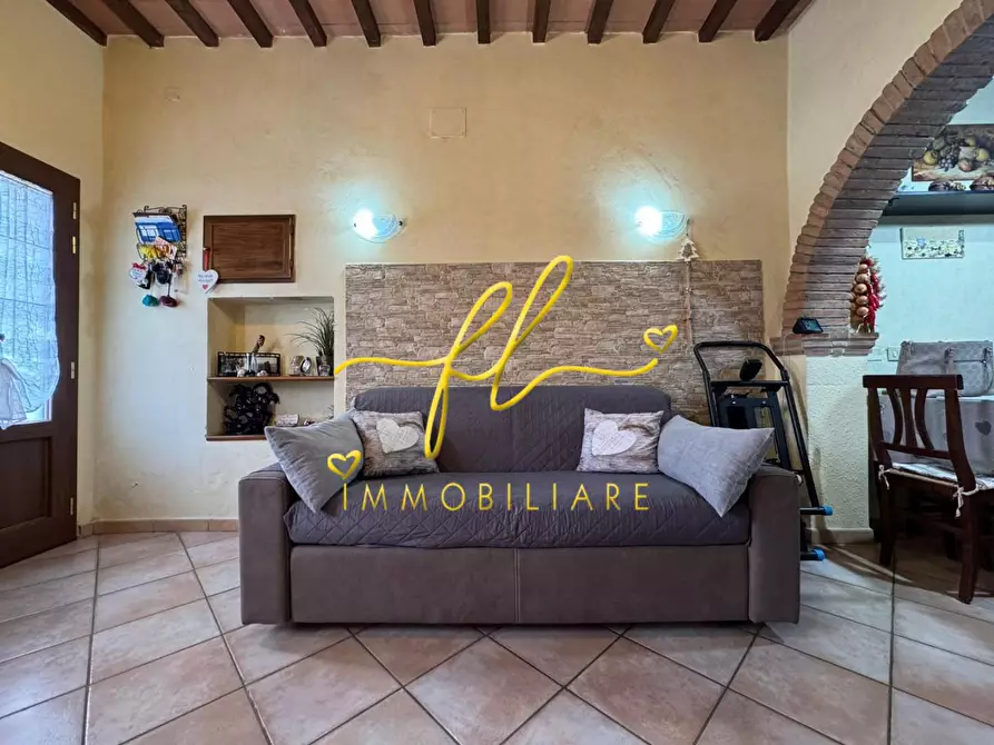 Immagine 5 di Appartamento in vendita  a Collesalvetti