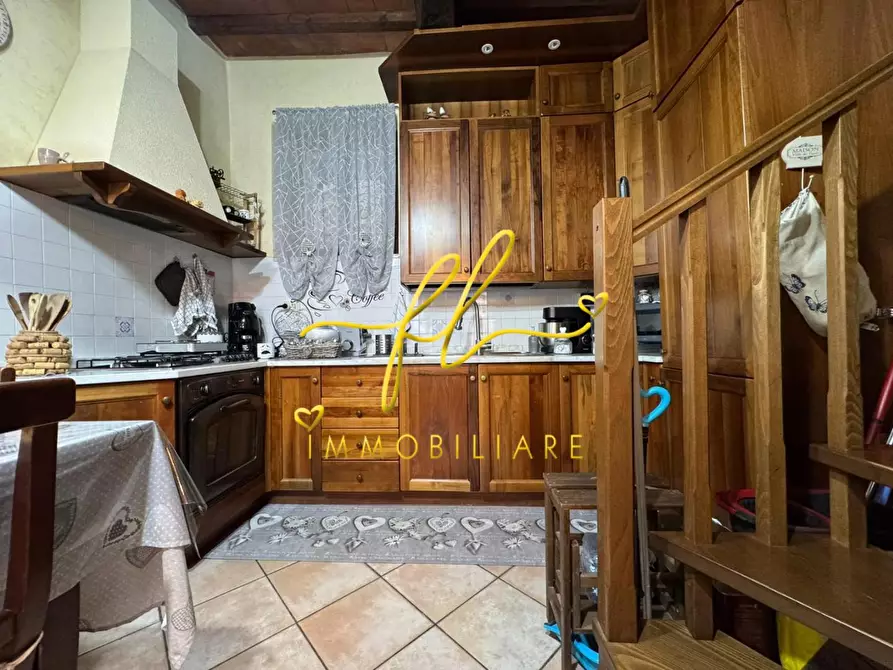 Immagine 8 di Appartamento in vendita  a Collesalvetti
