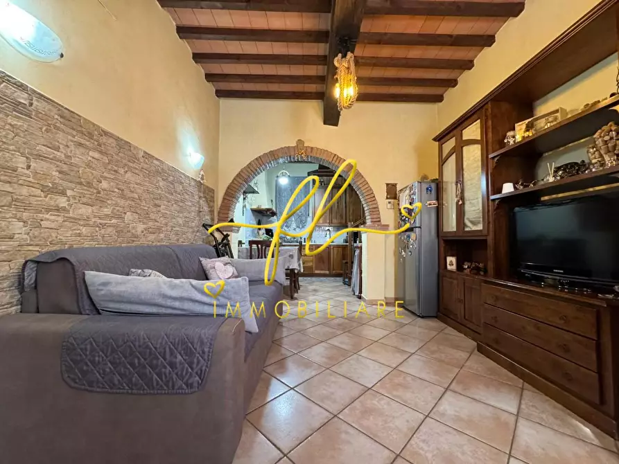 Immagine 4 di Appartamento in vendita  a Collesalvetti