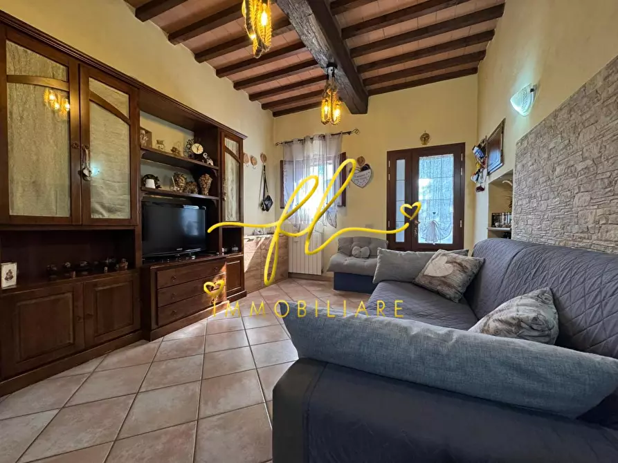 Immagine 2 di Appartamento in vendita  a Collesalvetti