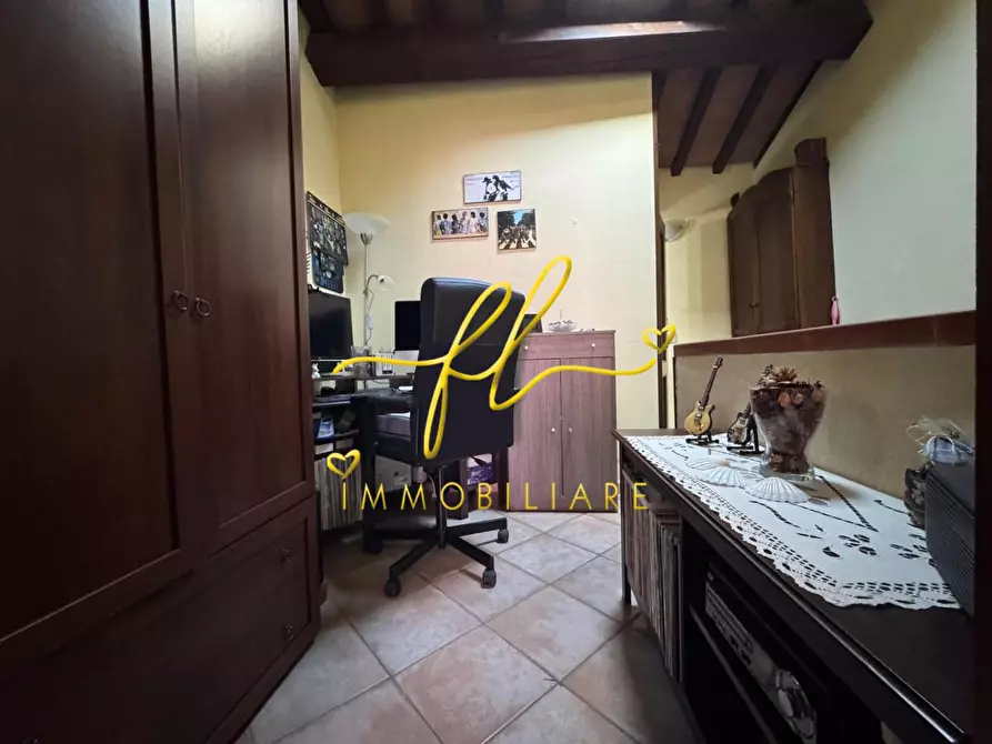 Immagine 17 di Appartamento in vendita  a Collesalvetti