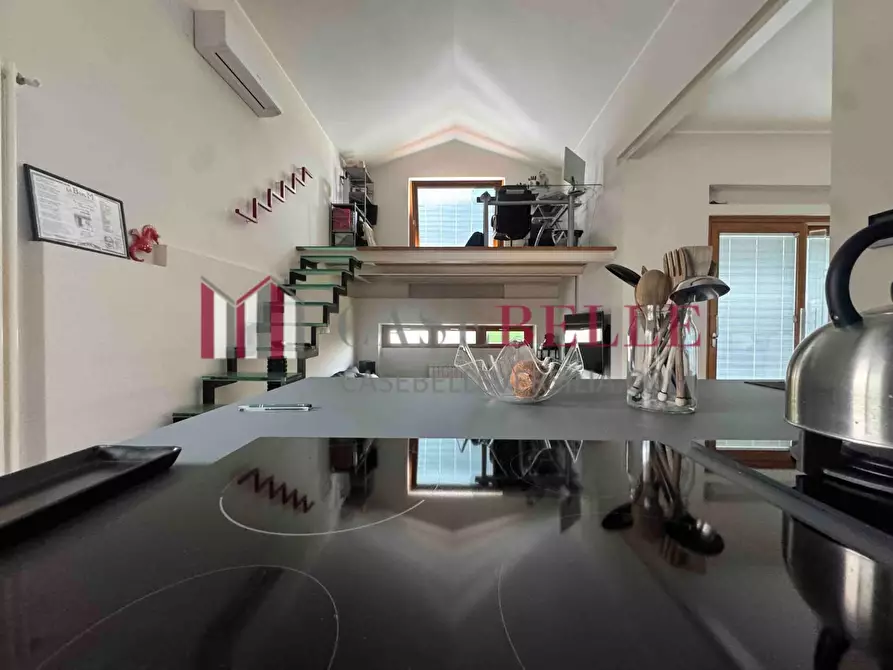 Immagine 7 di Casa indipendente in vendita  a Camaiore