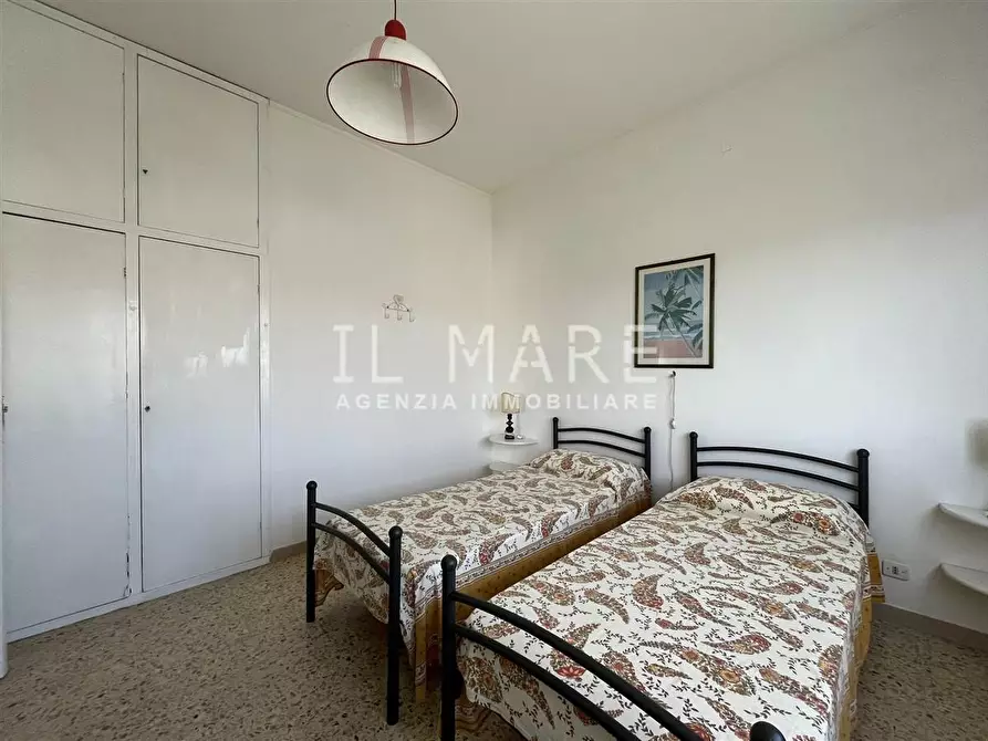 Immagine 15 di Appartamento in vendita  a Massa