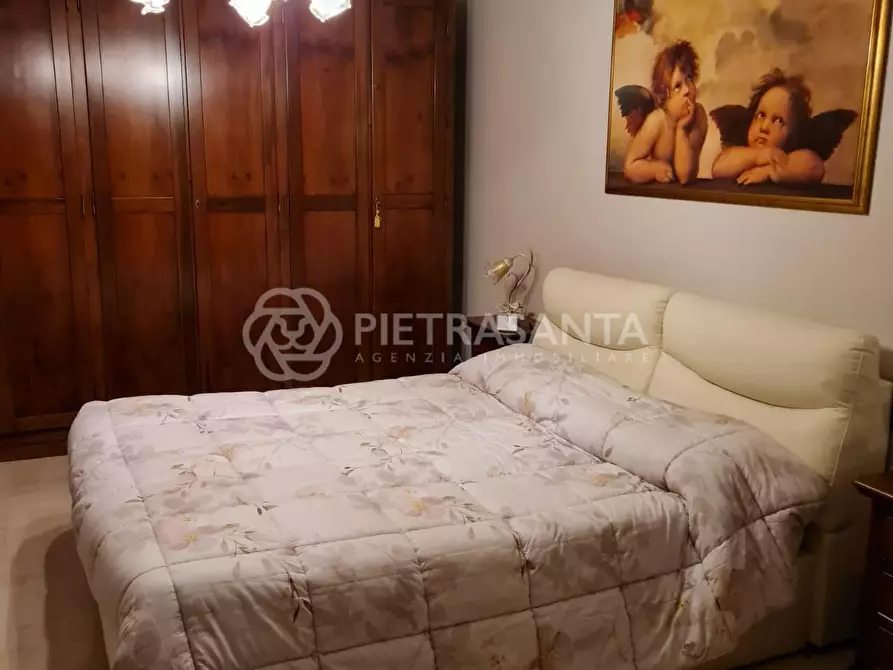 Immagine 22 di Villa in vendita  a Pietrasanta