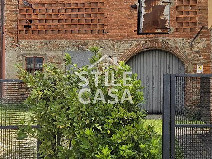 Immagine 22 di Casa colonica in vendita  a Montecarlo