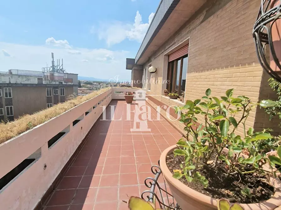 Immagine 9 di Appartamento in vendita  a Firenze