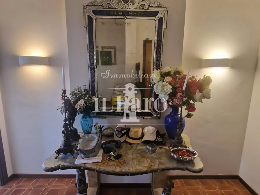Immagine 21 di Appartamento in vendita  a Firenze