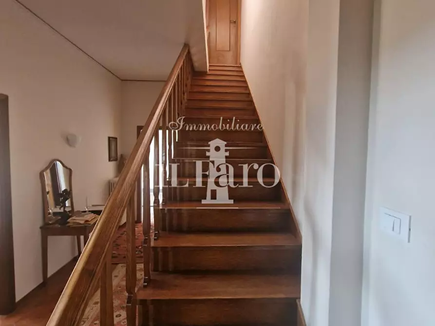 Immagine 26 di Appartamento in vendita  a Firenze