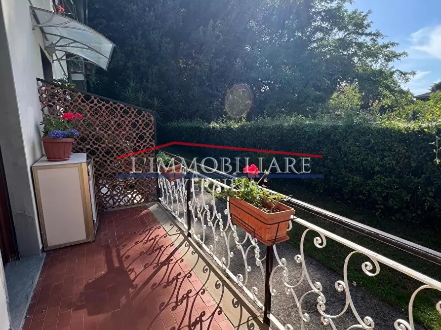 Immagine 28 di Appartamento in vendita  a Massa