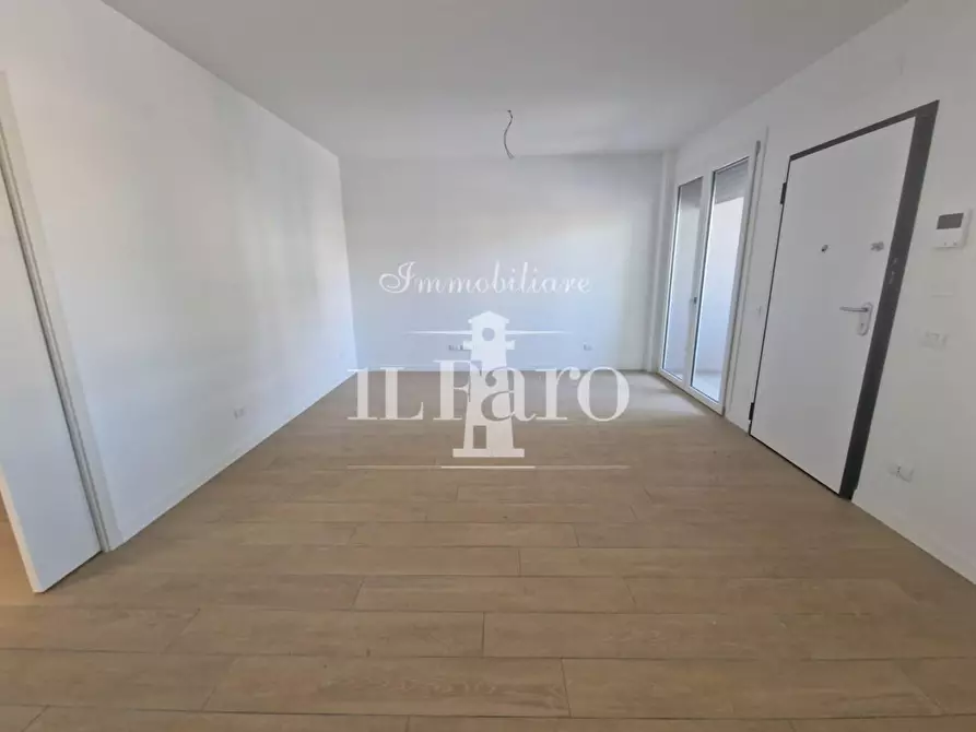 Immagine 3 di Appartamento in vendita  a Campi Bisenzio