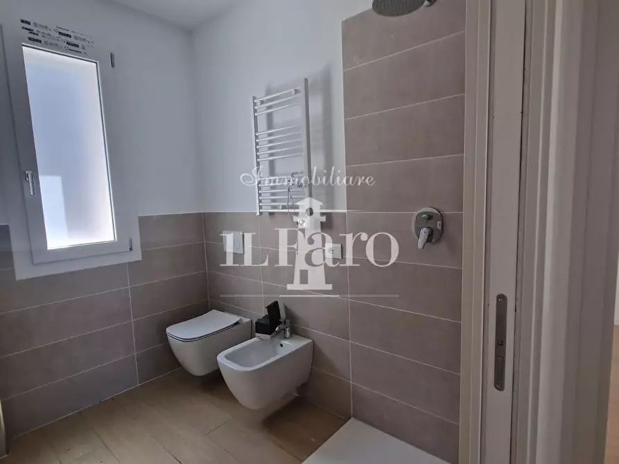 Immagine 21 di Appartamento in vendita  a Campi Bisenzio
