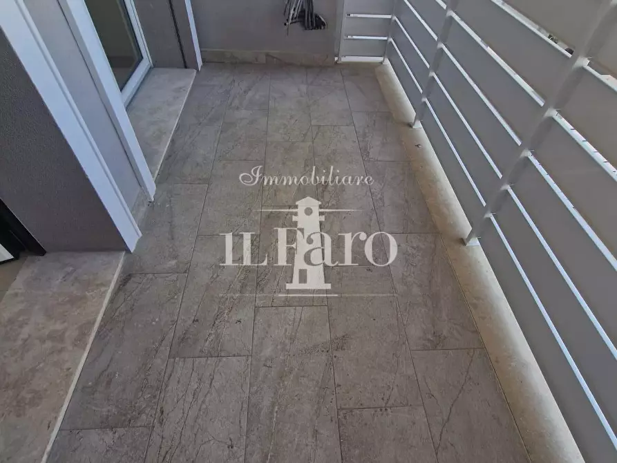 Immagine 29 di Appartamento in vendita  a Campi Bisenzio
