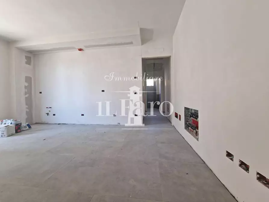 Immagine 2 di Appartamento in vendita  a Campi Bisenzio