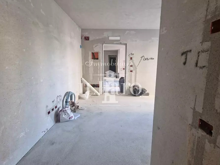 Immagine 12 di Appartamento in vendita  a Campi Bisenzio
