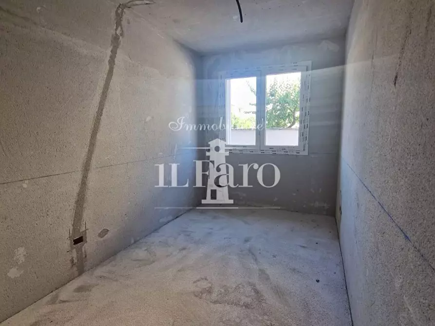 Immagine 23 di Appartamento in vendita  a Campi Bisenzio