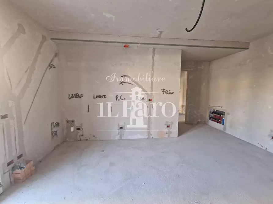 Immagine 6 di Appartamento in vendita  a Campi Bisenzio