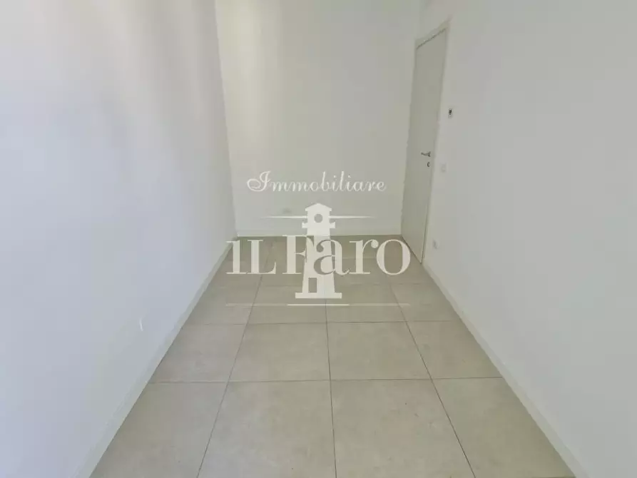 Immagine 12 di Appartamento in vendita  a Campi Bisenzio