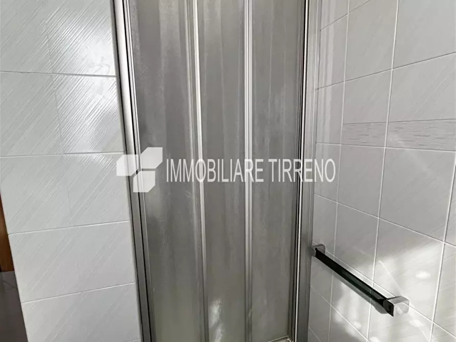 Immagine 21 di Appartamento in vendita  a Massa