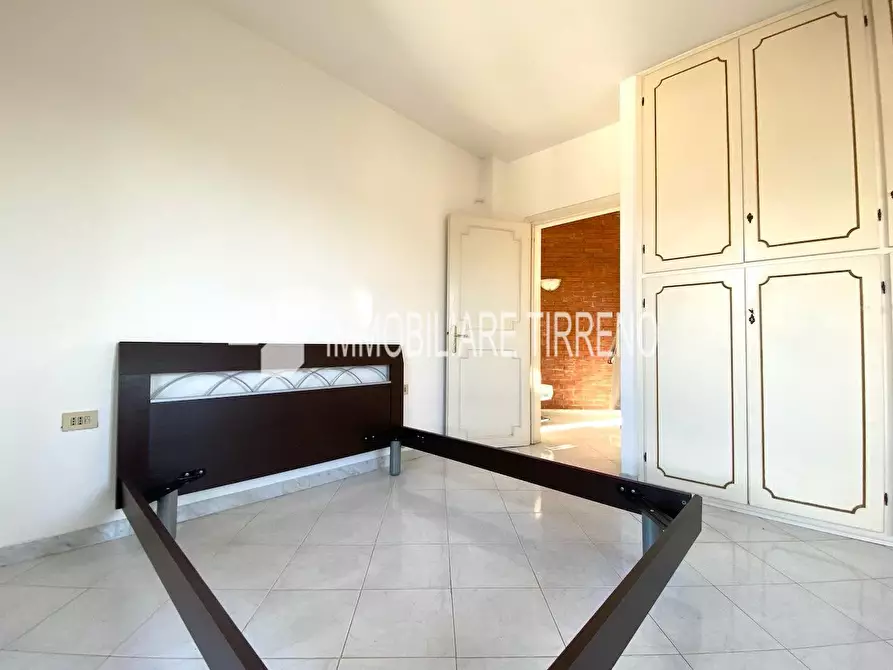 Immagine 15 di Appartamento in vendita  a Massa