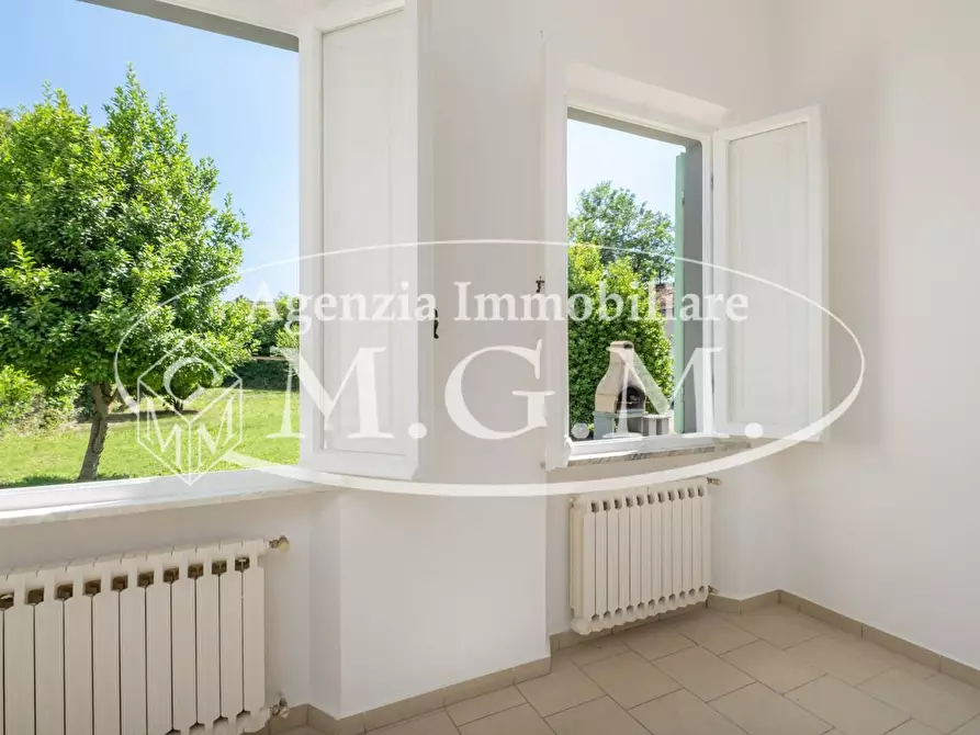 Immagine 22 di Villa in vendita  a Buti