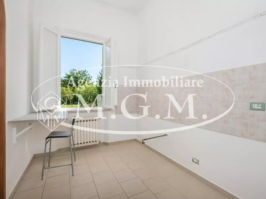 Immagine 23 di Villa in vendita  a Buti