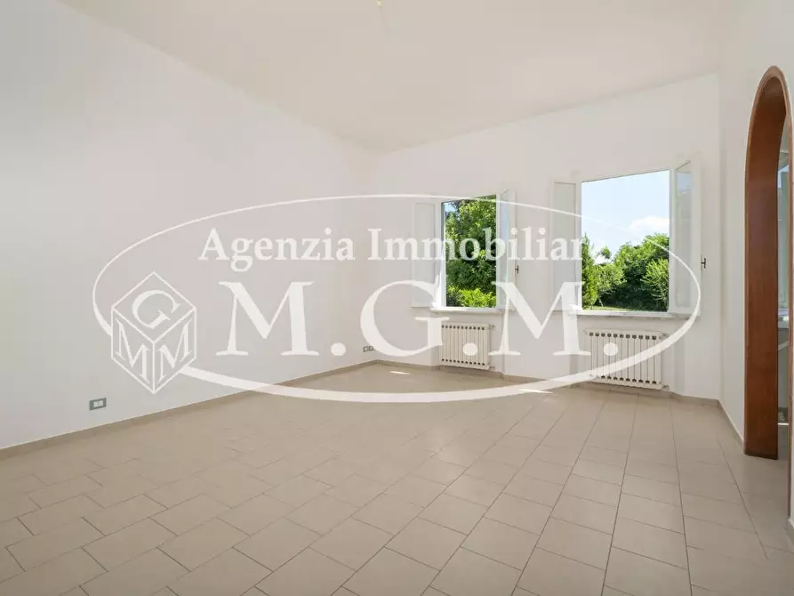 Immagine 19 di Villa in vendita  a Buti