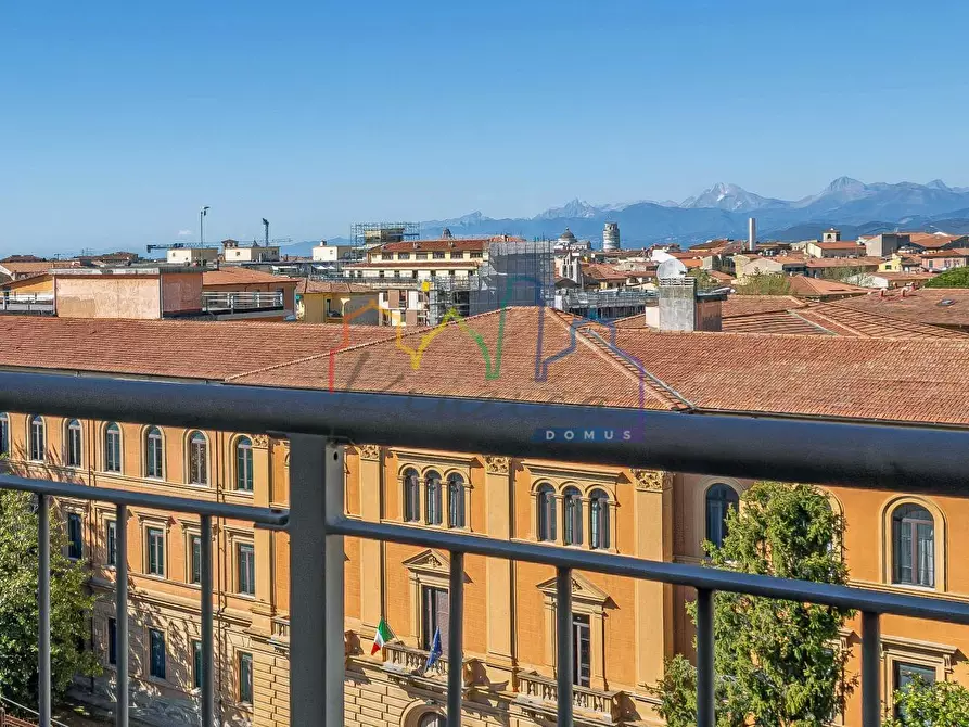 Immagine 28 di Mansarda in vendita  a Pisa