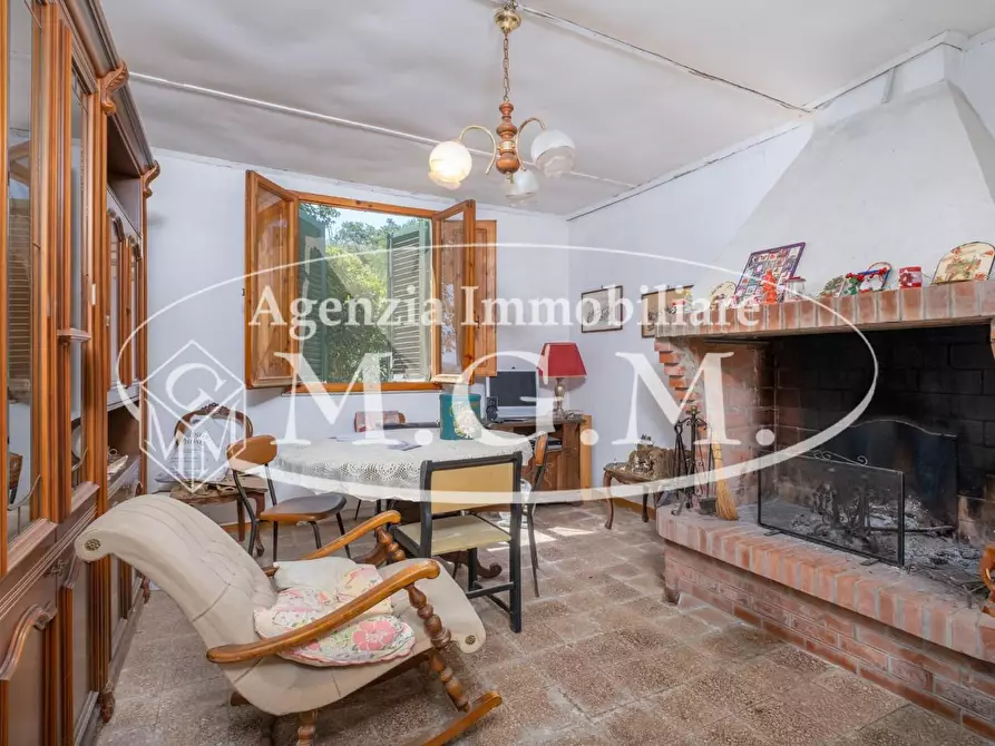 Immagine 15 di Casa indipendente in vendita  a Buti