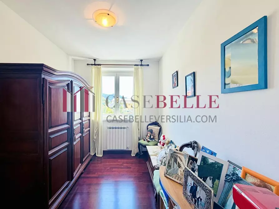 Immagine 39 di Villetta a schiera in vendita  a Camaiore