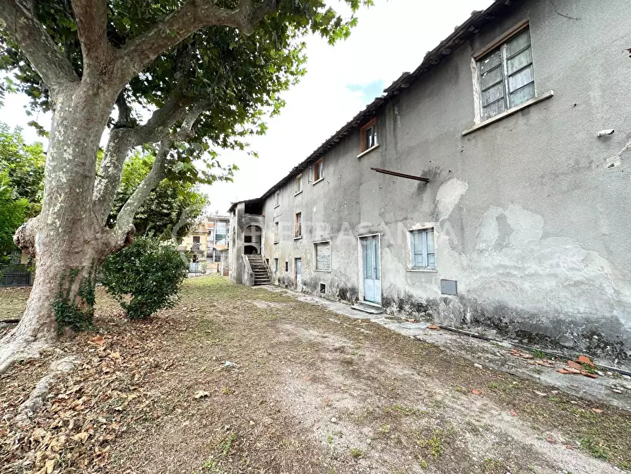 Immagine 13 di Porzione di casa in vendita  a Seravezza