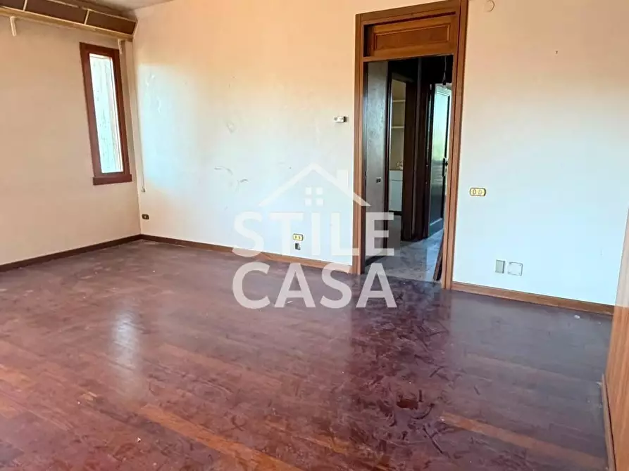 Immagine 9 di Appartamento in vendita  a Castelfranco Di Sotto