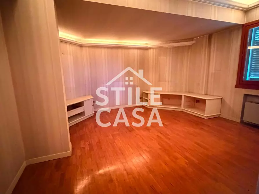 Immagine 11 di Appartamento in vendita  a Castelfranco Di Sotto