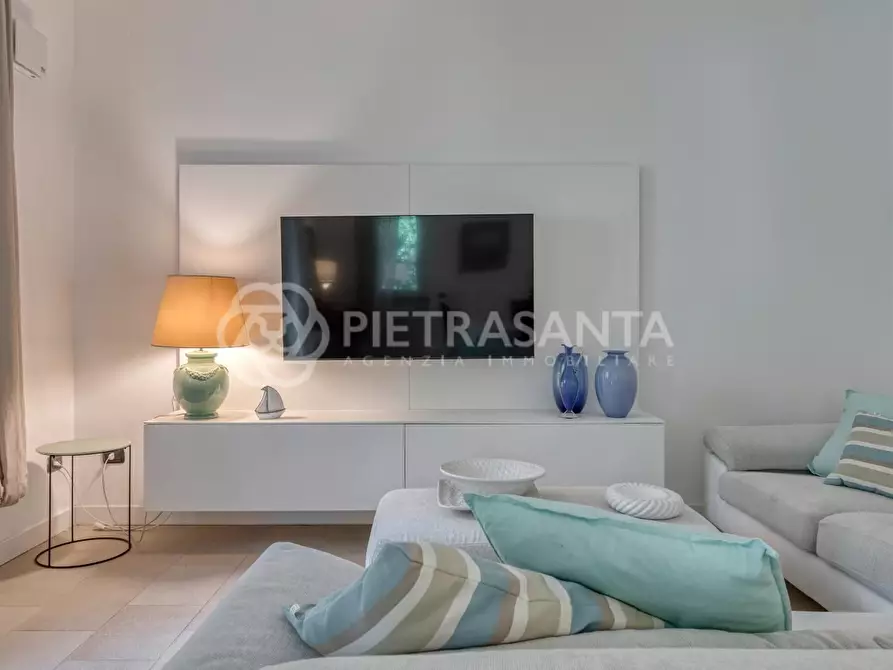 Immagine 29 di Villa in affitto  a Forte Dei Marmi