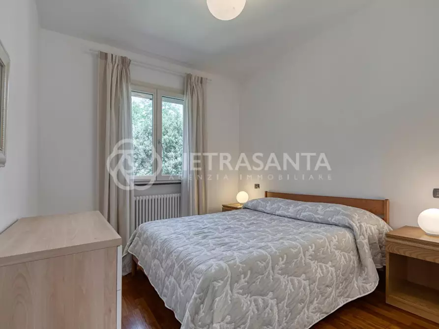 Immagine 71 di Villa in affitto  a Forte Dei Marmi