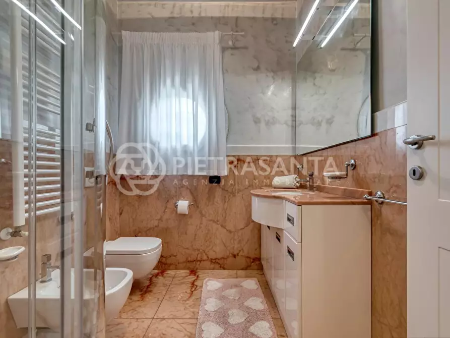 Immagine 63 di Villa in affitto  a Forte Dei Marmi