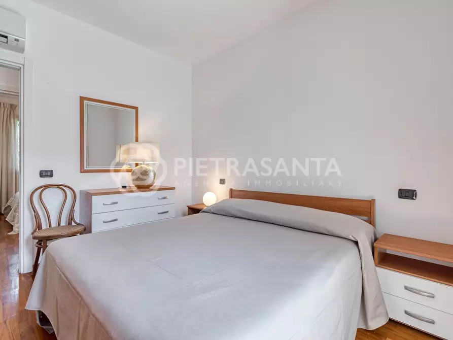 Immagine 67 di Villa in affitto  a Forte Dei Marmi