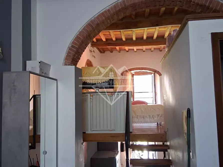 Immagine 16 di Appartamento in vendita  a Carrara