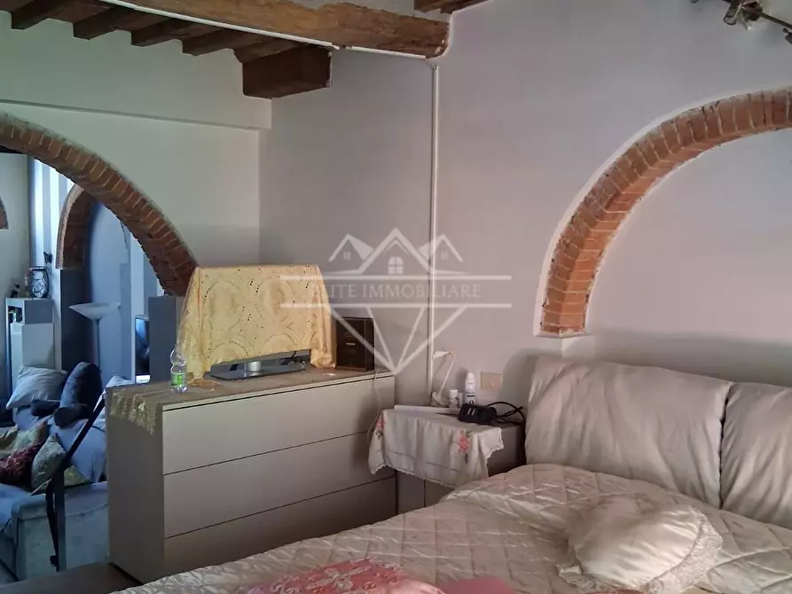 Immagine 17 di Appartamento in vendita  a Carrara